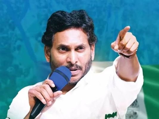 స్థానిక సంస్థల ఎన్నికలకు తాత్కాలిక బ్రేక్.. తాడేపల్లిలో వైఎస్ జగన్ కీలక భేటీ!