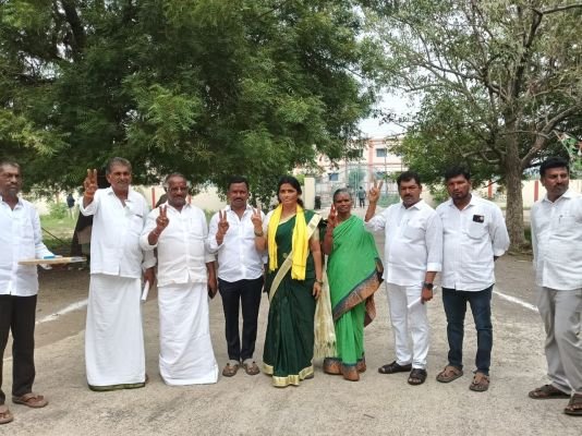 ఉమామహేశ్వరపురం ఎంపీటీసీ టిడిపి అభ్యర్థిగా రమాదేవి నామినేషన్.