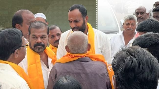 66వ వార్డులో రూప్ కుమార్, కప్పిర రేవతి ఇంటింటి ప్రచారం
