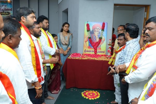 ఘనంగా పండుగ సాయన్న ముదిరాజ్ జయంతి వేడుకలు