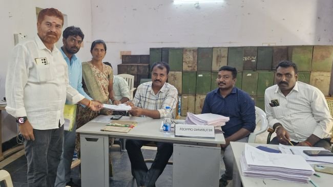 గుడుపల్లి ఎంపీటీసీ స్థానానికి టీడీపీ అభ్యర్థి ఏ. కళ నామినేషన్
