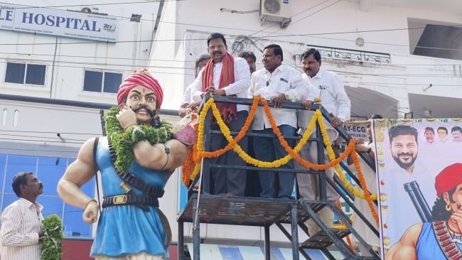 పండుగ సాయన్నకు ఘనంగా నివాళులర్పించిన శ్రీనివాస్ రెడ్డి 