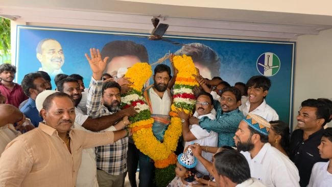 ఘనంగా మాజీ మంత్రి కొడాలి నాని జన్మదిన వేడుకలు