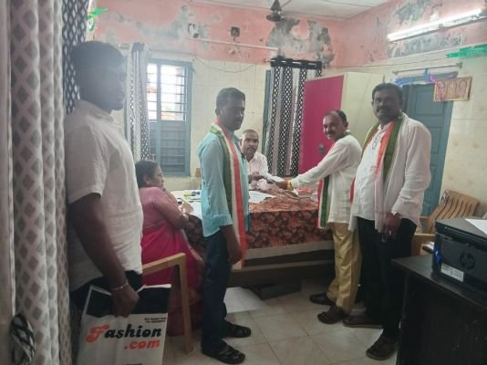 జాతీయ కాంగ్రెస్ పార్టీ తరపున హబీబ్ భాషా నామినేషన్ దాఖలు