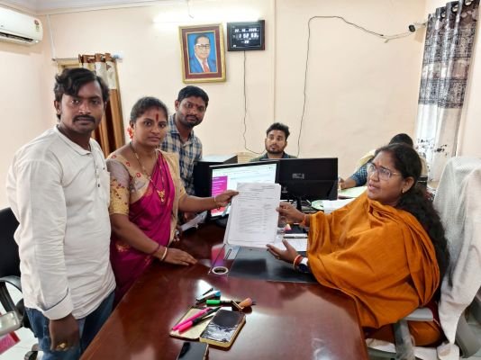 ఆనందపురం-1 ఎంపీటీసీకి జనసేన తరఫున రామలక్ష్మి నామినేషన్‌