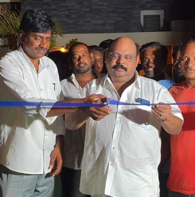 వార్డు కార్యాలయాలను ప్రారంభించిన నాగూర్ మీరాన్ 