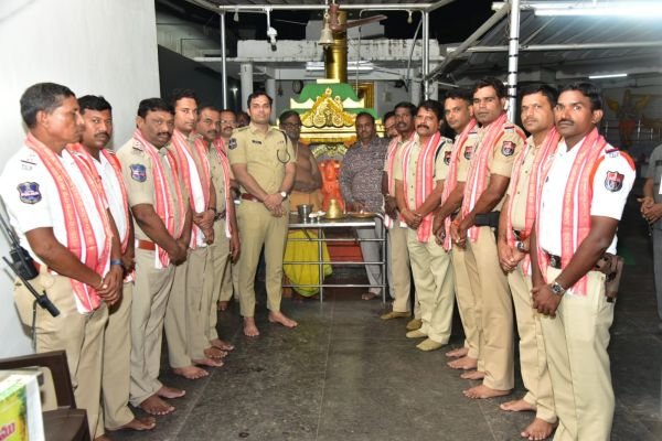 పోలీస్ అమరవీరుల సంస్మరణ వారోత్సవాలు