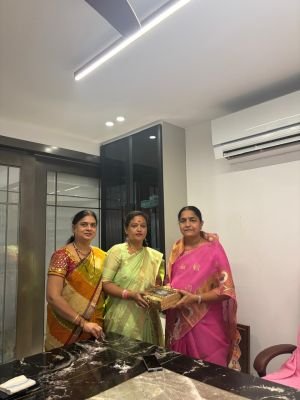 ఎమ్మెల్యే సునీత లక్ష్మారెడ్డికి దసరా శుభాకాంక్షలు