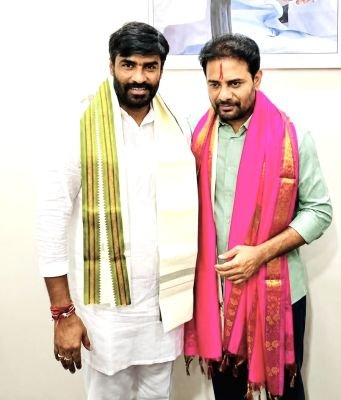  కేటీఆర్ కు దసరా శుభాకాంక్షలు తెలిపిన మారబోయిన రవి యాదవ్