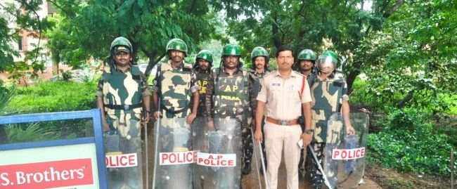 తిరుపతి లోని 18 డివిజన్లలో నేడు, రేపు నామినేషన్లు