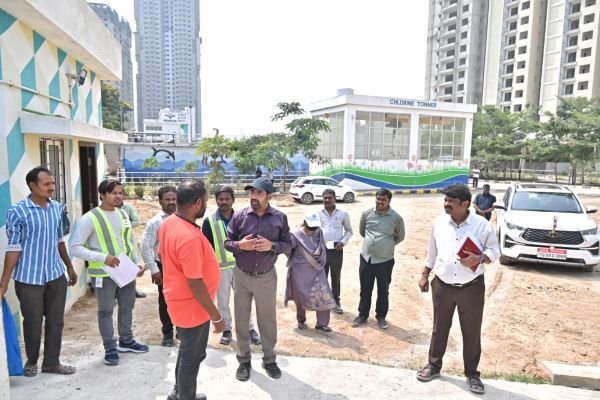కోకాపేటలో గ్రీన్ వాటర్ ఫిల్లింగ్ స్టేషన్‌ను పరిశీలించిన జలమండలి ఎండీ కె. అశోక్ రెడ్డి
