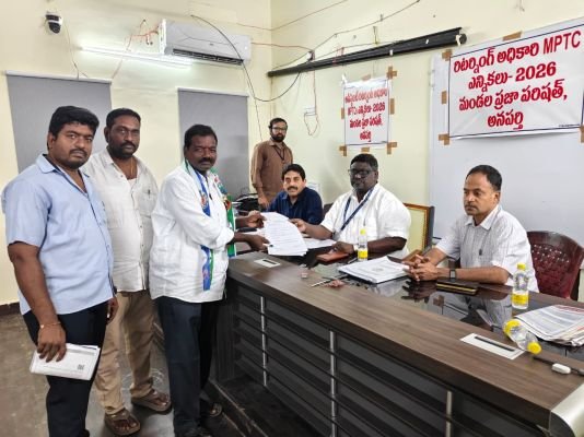 అనపర్తిలో 28 నామినేషన్లు దాఖలు..ఇప్పటివరకు 49  నామినేషన్లు దాఖలు: