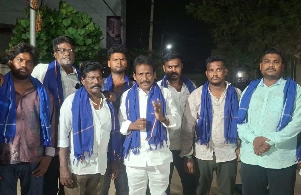 డప్పు కళాకారుల, చర్మకారుల కుటుంబాలు కూటమికి ఓట్లు వేసి అభ్యర్థులను గెలిపించాలి  