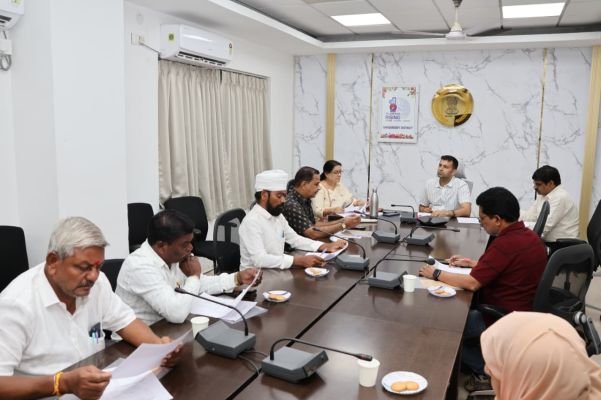 అర్హులైన ప్రతి ఒక్కరూ ఓటరు జాబితాలో ఉండేలా చర్యలు