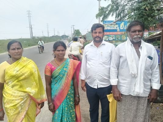గొట్టిపాటి లక్ష్మీ సహకారంతో గ్రామాన్ని అభివృద్ధి పథంలో నడిపిస్తా. వేముల 1 ఎంపీటీసీ టిడిపి అభ్యర్థి వెంకాయమ్మ