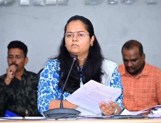 ఎల్‌నినో ప్రభావంపై ప్రజలు అప్రమత్తంగా ఉండాలి  నీరు, విద్యుత్‌ను పొదుపుగా వినియోగించాలి  జిల్లా కలెక్టర్ ప్రతిమా సింగ్
