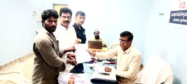 బహుజనులంతా కలసి కట్టుగా ఉండలి 