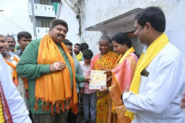 అభివృద్ధిని చూసి ఓటేయండి