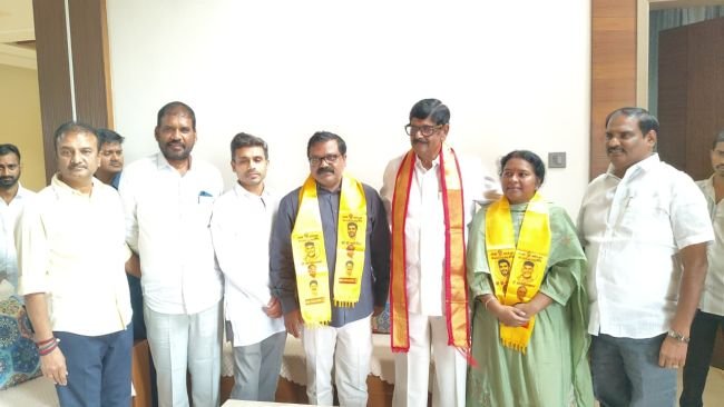 ఆత్మకూరులో కీలక రాజకీయ పరిణామం..  టీడీపీలో చేరిన మేకపాటి కుటుంబీకులు!