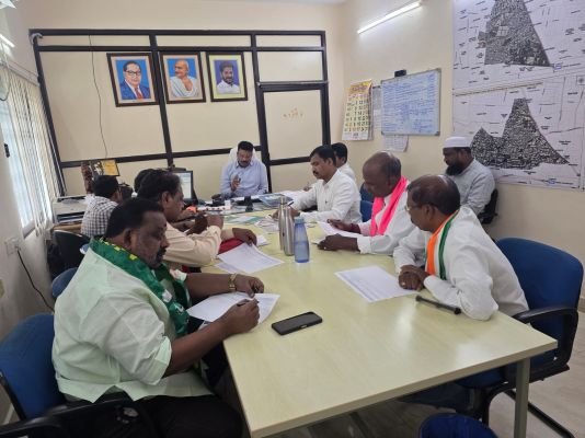 అన్ని రాజకీయా పార్టీల ప్రతినిధులతో ఈఆర్‌ఓ సమావేశం: ఎస్‌ఐఆర్‌ రిపోర్టులు, ఎమ్మెల్సీ ఎన్నికలపై చర్చ
