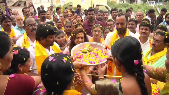 అభివృద్ధిని చూసే ప్రజలు మన వైపు ఉన్నారు : షరణి పొంగూరు