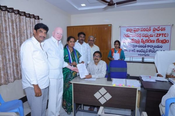 కె గంగవరం జడ్పీటీసీగా చింతా అనురాధ 