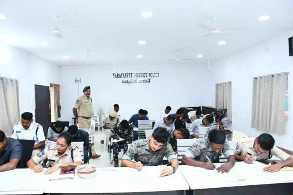 నారాయణపేట పోలీసులకు వ్యాసరచన పోటీలు