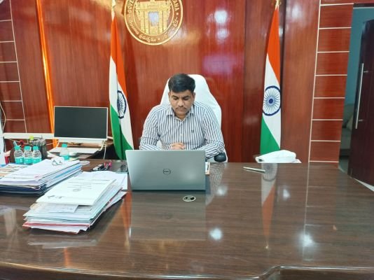 అర్బన్ ఛాలెంజ్ ఫండ్ పనుల ప్రక్రియ వేగవంతం చేయాలి -  కమిషనర్ ప్రఫుల్ దేశాయ్ 