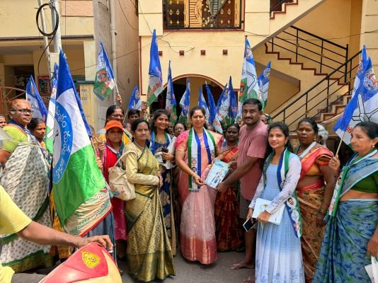 వైసిపి 49 వ వార్డు బొడ్డేటి మాధవి కిరణ్ ఎన్నికల ప్రచారం