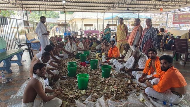 పాలకొండ శ్రీ కోటదుర్గమ్మ హుండీ ఆదాయం రూ.14.37 లక్షలు