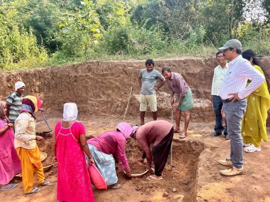 సంక్షేమ, అభివృద్ధి కార్యక్రమాలను వేగవంతం చేయాలి - జిల్లా అదనపు కలెక్టర్ (స్థానిక సంస్థలు) పి.చంద్రయ్య
