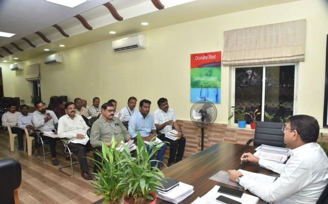 పోలింగ్ సిబ్బంది కి 28న ఫెసిలిటేషన్ సెంటర్..   * జిల్లా కలెక్టర్ ఎస్. రాంసుందర్ రెడ్డి *
