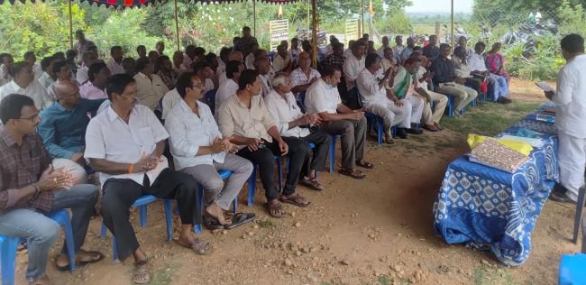 *అశ్వారావుపేటలో కొబ్బరి రైతుల అవగాహన సదస్సు*