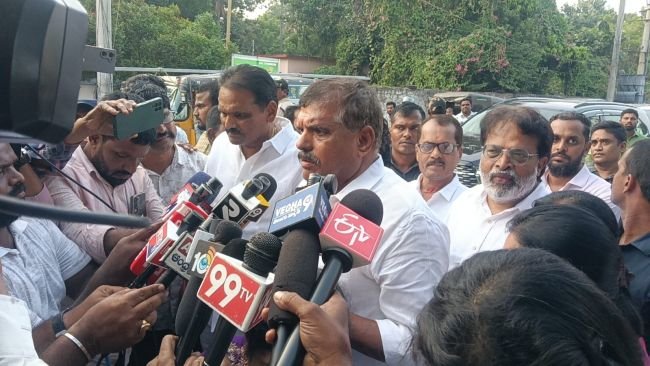 ఓటమి భయంతో కూటమి దాడులు