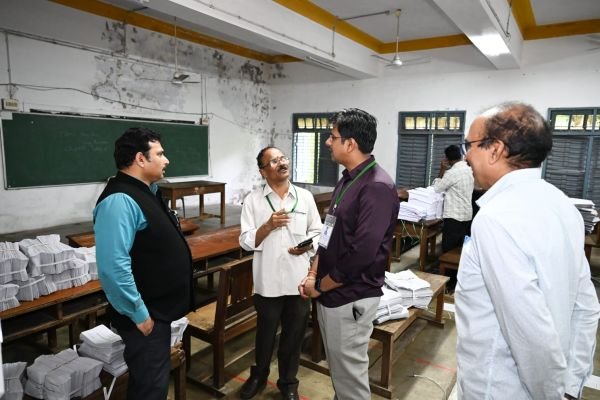 ఓట్ల లెక్కింపు ఏర్పాట్లు తనిఖీ