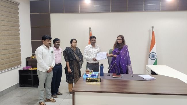 స్త్రీనిధి రుణాల రీపేమెంట్‌లో బాబురాజుకు రాష్ట్రస్థాయి ప్రథమ స్థానం…కరీంనగర్ జిల్లాకు ద్వితీయ స్థానం
