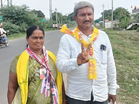 డాక్టర్ గొట్టిపాటి లక్ష్మి డాక్టర్ లలిత్ సాగర్ సహకారంతో గ్రామాన్ని అభివృద్ధి చేస్తా.