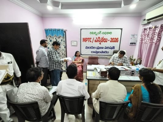  రావులపాలెంలో నామినేషన్ల ప్రక్రియను పరిశీలించిన ఎన్నికల అబ్జర్వర్ ప్రశాంతి ఐఏఎస్: 