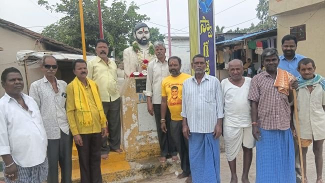 బాల్ రెడ్డి సేవలు చిరస్మరణీయం