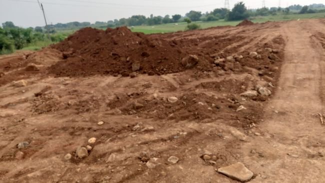 ఎన్‌హెచ్‌ఏఐ రోడ్డు పనుల్లో నాణ్యతకు తూట్లు