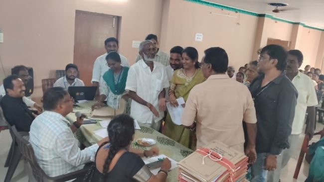 బాడంగిలో 60 నామినేషన్లూ చెల్లుబాటు