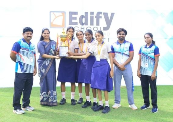సీబీఎస్ఈ అథ్లెటిక్ ఛాంపియన్ ఎడిఫై -నాలుగు గోల్డ్ మెడల్ తో నేషనల్ ఛాంపియన్ షిప్ కైవసం