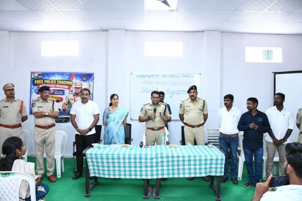 ఎస్సై, కానిస్టేబుల్ అభ్యర్థులకు ఉచిత కోచింగ్ ప్రారంభించిన ఎస్పీ