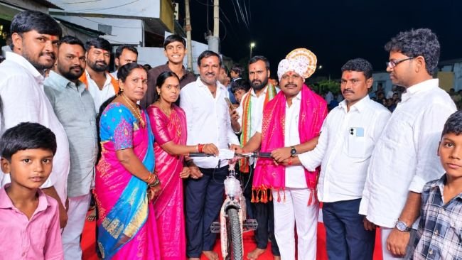*మద్దికుంటలో ఘనంగా దేవి నవరాత్రుల నిమజ్జనోత్సవం* 