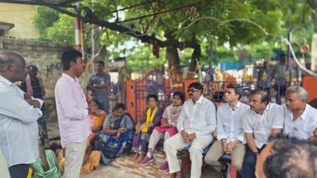 కొలగాని సత్రం ప్రాంత నివాసుల సమస్యల పరిష్కారానికి చర్యలు తీసుకుంటా - మంత్రి ఆనం హామీ