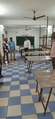 స్ట్రాంగ్‌ రూమ్‌లు పరిశీలించిన రిటర్నింగ్‌ అధికారులు - ముగిసిన పరిశీలన