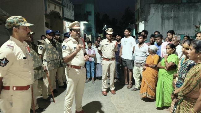 ఎన్నికలకు ప్రజల సహకరించాలి
