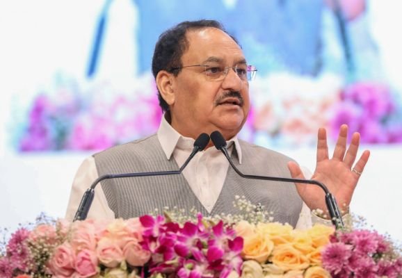 కెమికల్స్ అండ్ పెట్రోకెమికల్స్ రంగం భారీ లక్ష్యం