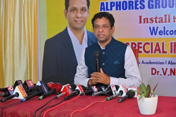 వెస్ట్ ఆస్ట్రేలియా కరిక్యులంతో అల్ఫోర్స్ ఇంటర్నేషనల్ స్కూల్  నైపుణ్య ఆధారిత విద్యకు ప్రాధాన్యత ఇవ్వాలి...   అల్ఫోర్స్ విద్యాసంస్థల అధినేత డాక్టర్ వి. నరేందర్ రెడ్డి 