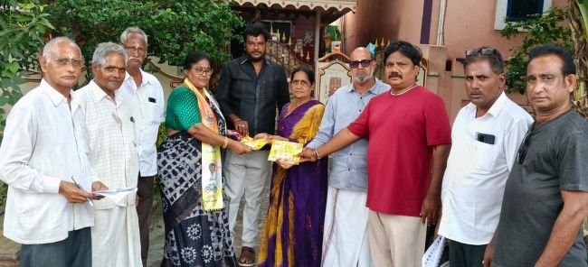 అభివృద్ధిని గెలిపించండి